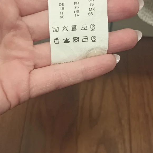 Boss Beige Patterned Blouse - Picture 3 of 5